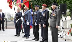 Image2_commemo_8mai002_208