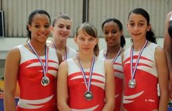 EQUIPE-DF-2EME-DES-FRANCE2-300x193