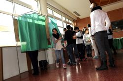 Big_image2_election_ccej022_3202