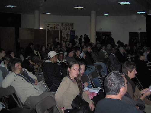 Débat public avec les jeunes de Clichy